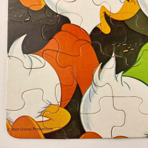 Donald Duck jigsaw puzzle, vintage Disney 1970s, 100 large piece, 14" x 18" - Picture 4 of 13